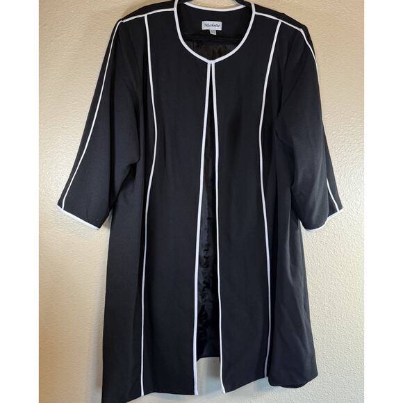 Nicolette Plus 22W Black White Long-Line Open Front Topper Blazer Jacket - Picture 1 of 6